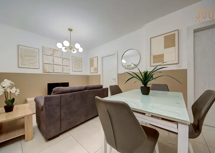 Bright & Airy 2br Close To Valletta & Sliema Апартаменты