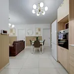 Bright & Airy 2br Close To Valletta & Sliema Tal Guardamangia