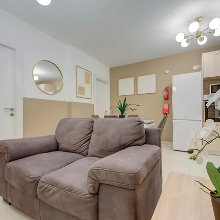 Appartement Bright & Airy 2br Close To Valletta & Sliema Tal Guardamangia